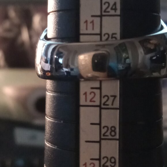 Stainless steel skull ring - Picture 2 of 2